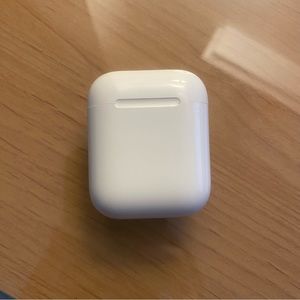 Apple AirPods